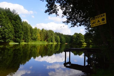 Pole namiotowe z dostępem do rzeki